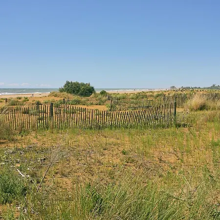 Appartement Tastefully Furnished Flat With Solarium