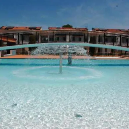 Tastefully Furnished Flat With Solarium Lägenhet Bibione