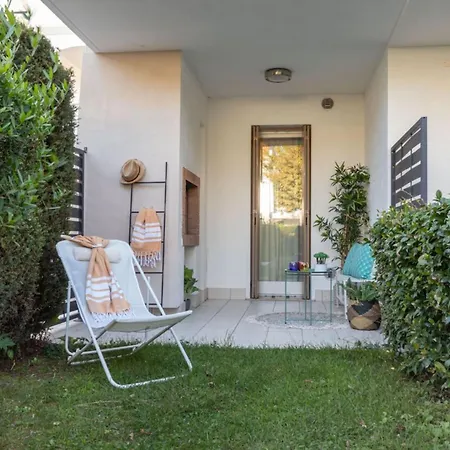 Lejlighed Tastefully Furnished Flat With Solarium Bibione