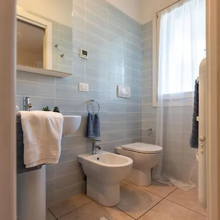 Daire Tastefully Furnished Flat With Solarium