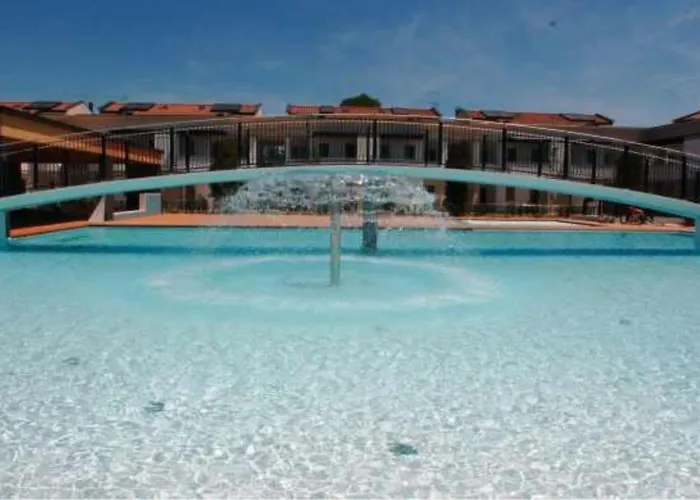 Tastefully Furnished Flat With Solarium Апартаменти Бібіоне